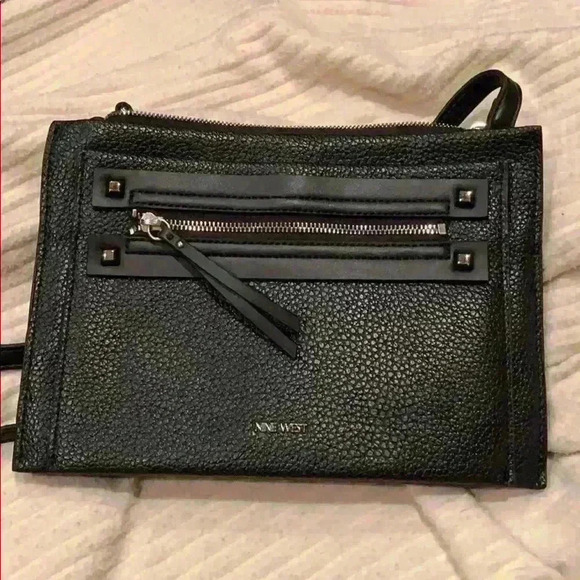 Nine West Handbags - Nine West Crossbody